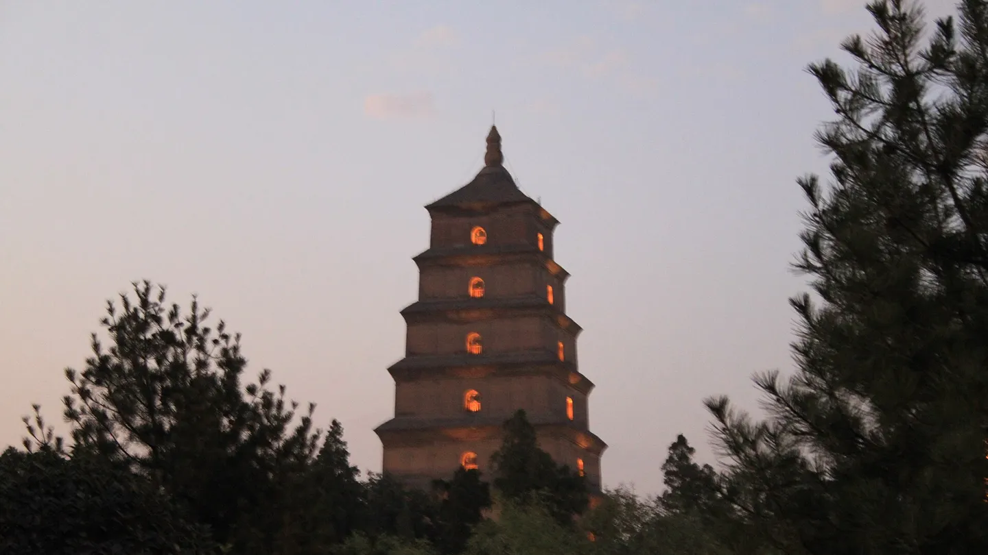 Big Wild Goose Pagoda beside Da Ci'en Temple